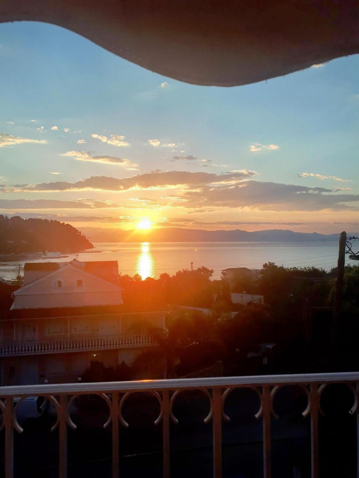 Appartement Bougainvillea Korfu Dış mekan fotoğraf